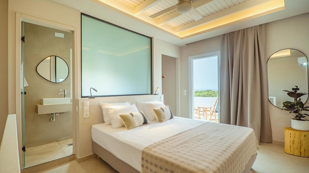 Fata Morgana Studios & Apartments Frangocastelo ภายนอก รูปภาพ