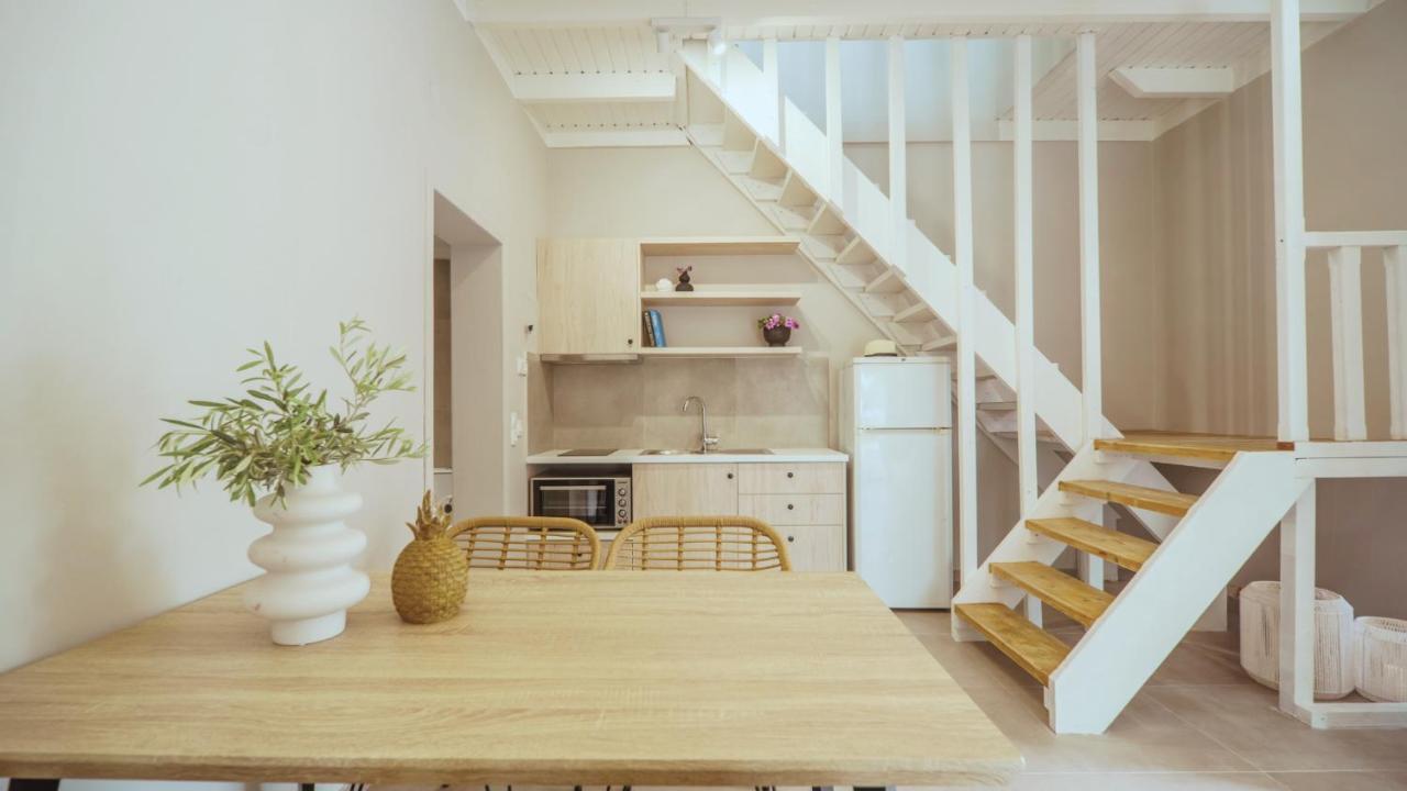 Fata Morgana Studios & Apartments Frangocastelo ภายนอก รูปภาพ